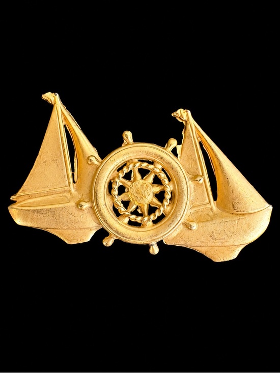 Jewelry - Vintage Nautical Sailboat Wheel Brooch Gold Tone Maritime Pin